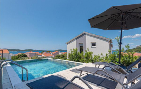 Cozy Home In Zaboric With Outdoor Swimming Pool